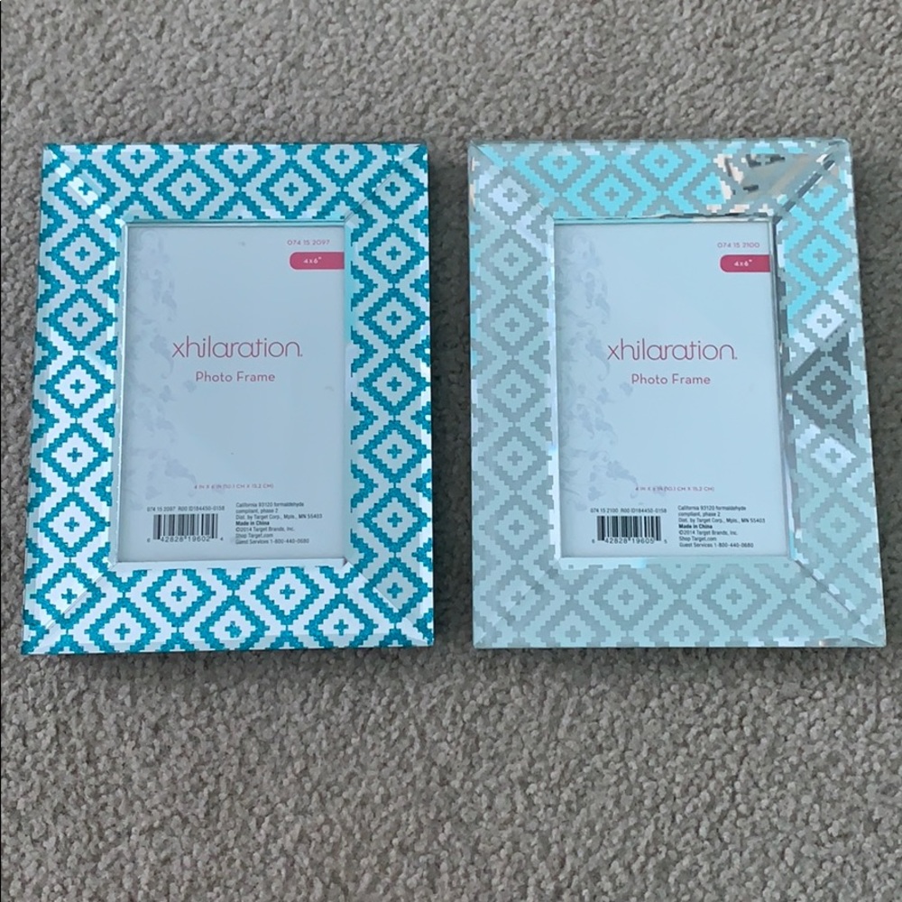 •4x6” Picture Frames•